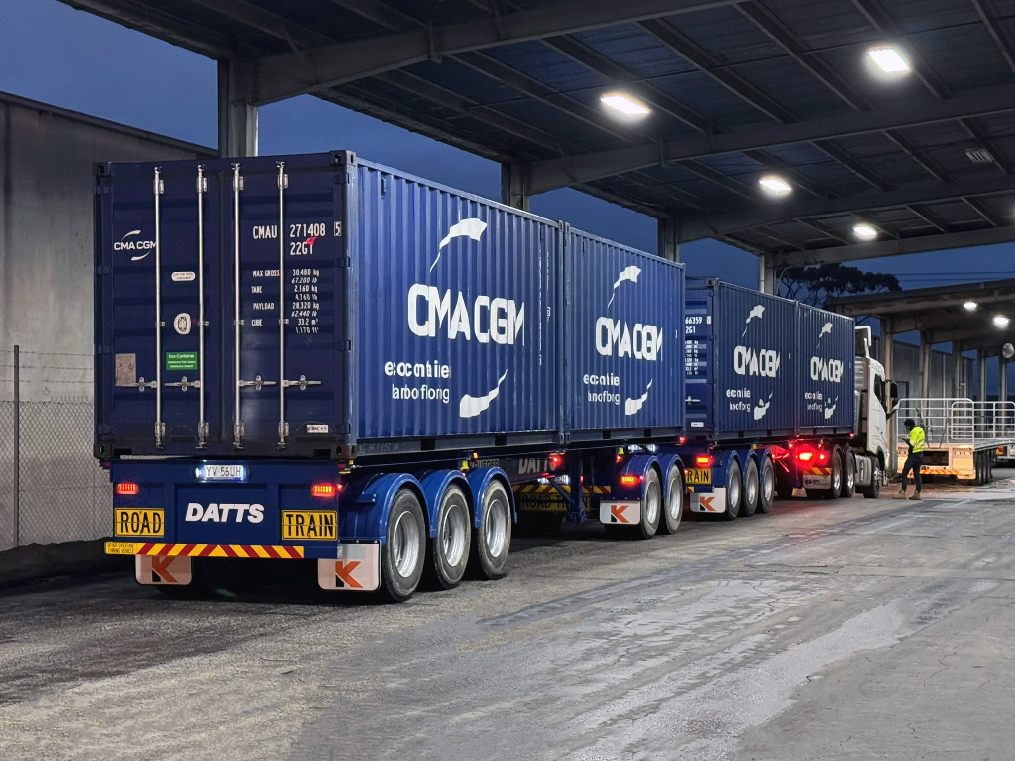Datts Logistics container transport truck at Melbourne warehouse facility